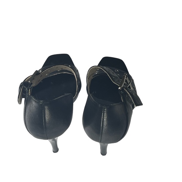 Michael Kors Grommet Heels size 8 - Picture 7 of 7